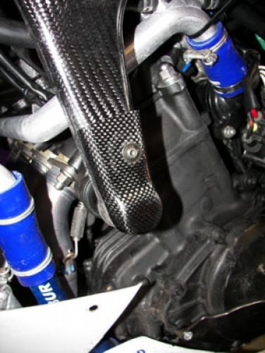 carbon engine bracket protection