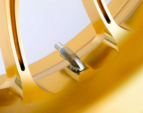 MotoCorse titanium valve 90° M8