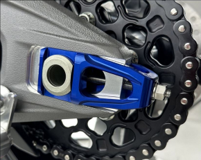 MotoCorse Pair of chain tensioner sliders with Brembo P2 24 rear brake caliper - Ducati Panigale V4 2025