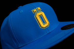 snap back cap " Ö " blue