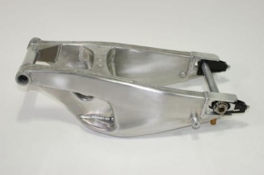 aluminum swingarm YZF R 1 (04-06)
